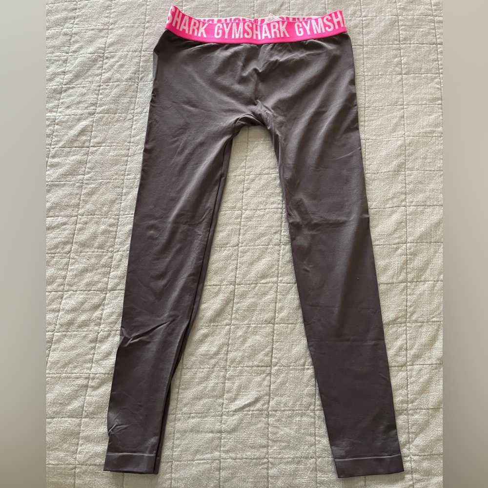 Gymshark Fit Seamless Leggings Charcoal Grey and Pink Size Medium